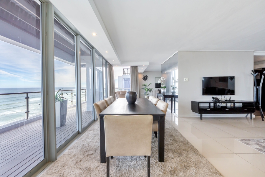 4 Bedroom Property for Sale in Beachfront Western Cape